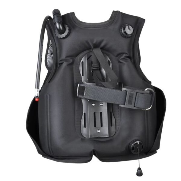 3 Diving buoyancy regulator